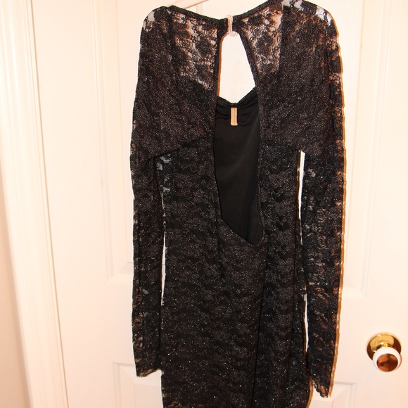 Dance Costume - Picture 2 of 3